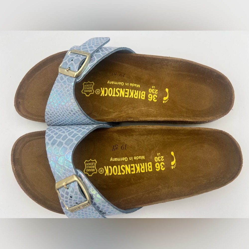 Birkenstock Women’s Arizona Sandal SkyBlue Shiny Snake Sky Size EU36 US5-5.5 NEW - Picture 6 of 10